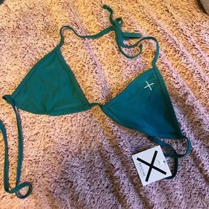 Boutine LA bikini top size Medium